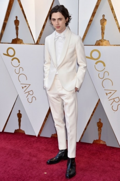 Timothée Chalamet shines bright in all-white ensemble by Berluti Image