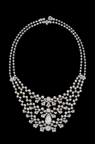 Cartier Etourdissant necklace Image