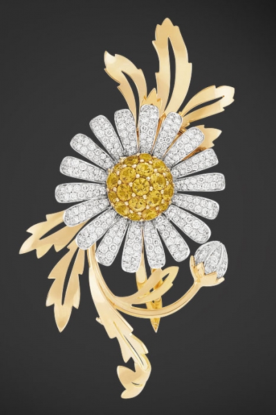 Van Cleef & Arpels Marguerite Secrète clip Image