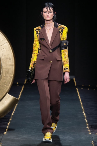 Autumn Winter Versace 2 Image