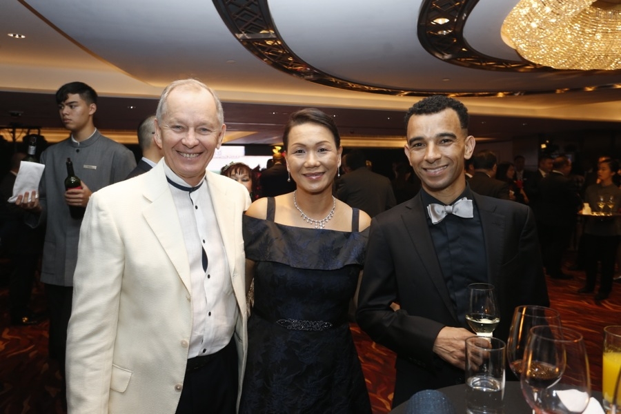 John and Fifi Moreira and Joao Moreira Image