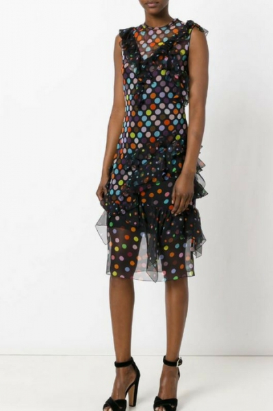 Givenchy's dress with polka dots is just what you need for a fun movie night Image