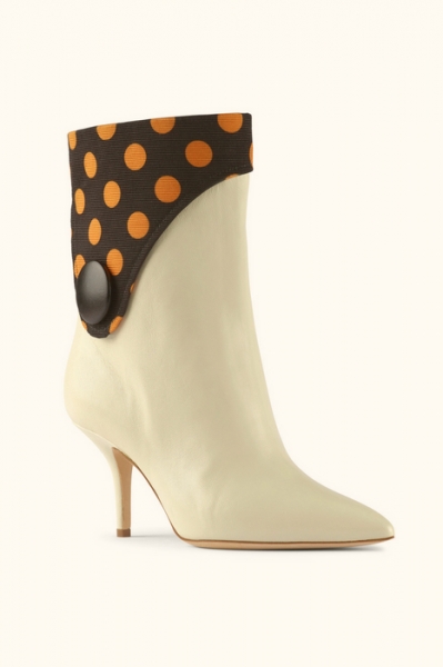 Keep things minimal with this shoe from Emanuel Ungaro by Malone Souliers collection Image