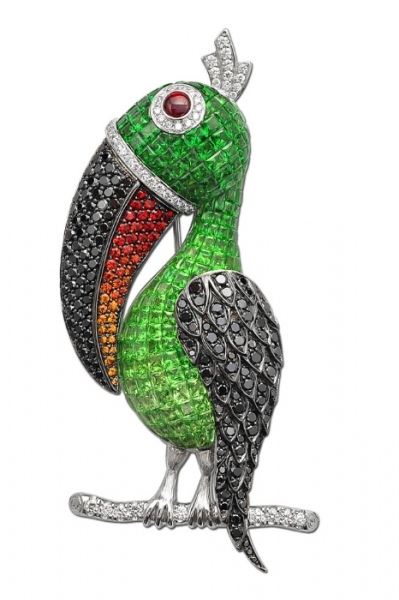 White gold sapphire brooch, set with tsavorite, orange sapphire, black diamond, ruby and diamond Image