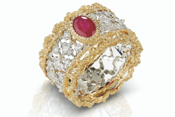 Buccellati ruby band ring Image