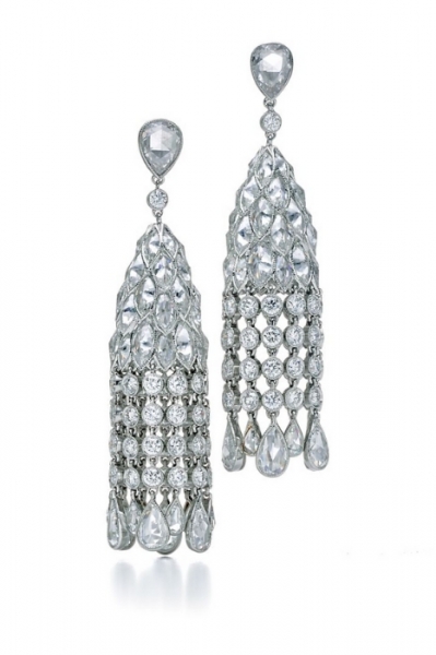 Tiffany platinum and diamonds earrings Image