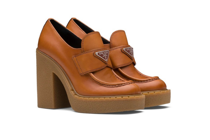 Choose comfortable yet fashionable heels gafencu magazine prada brush leather loafers Image