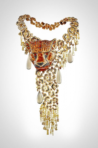 Chopard A Regal Tiger necklace Image