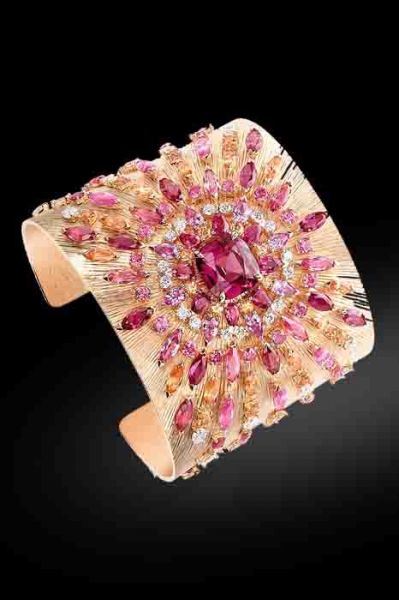 Piaget Sunlight Journey Viva Arte manchette cuff Image