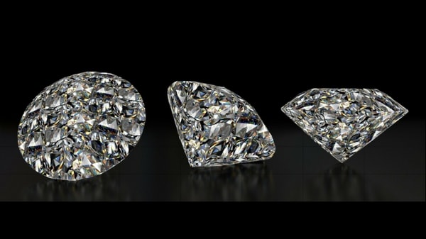 Buying Diamonds: Navigating the 4 Cs of the diamond world