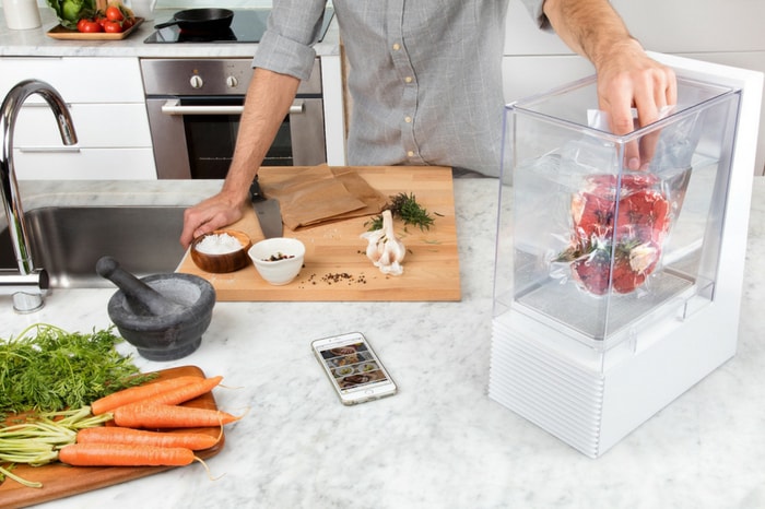 Cook like a professional chef with Mellow Sous Vide