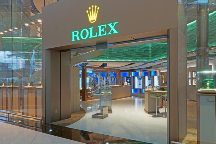 The Quest for the Deep exhibit is at the Rolex Iconic Store at HK Airport