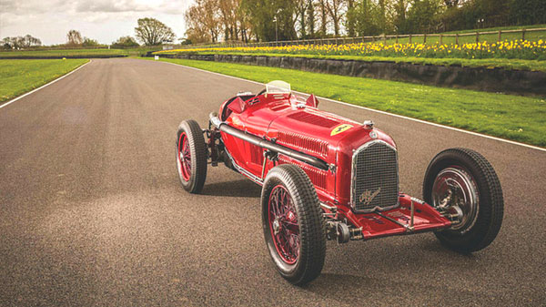 Alfa Romeo Tipo B Grand Prix Monoposto: High Speed Laps of Luxury