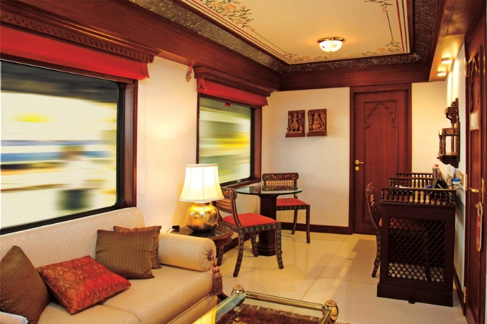 luxurious train