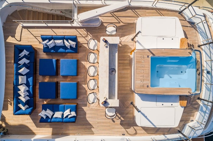 Benetti Spectre megayacht pool