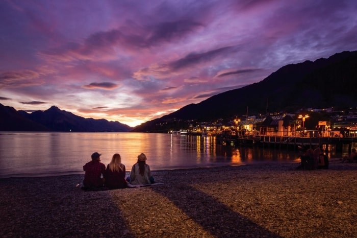 Picturesque Queenstown sunset