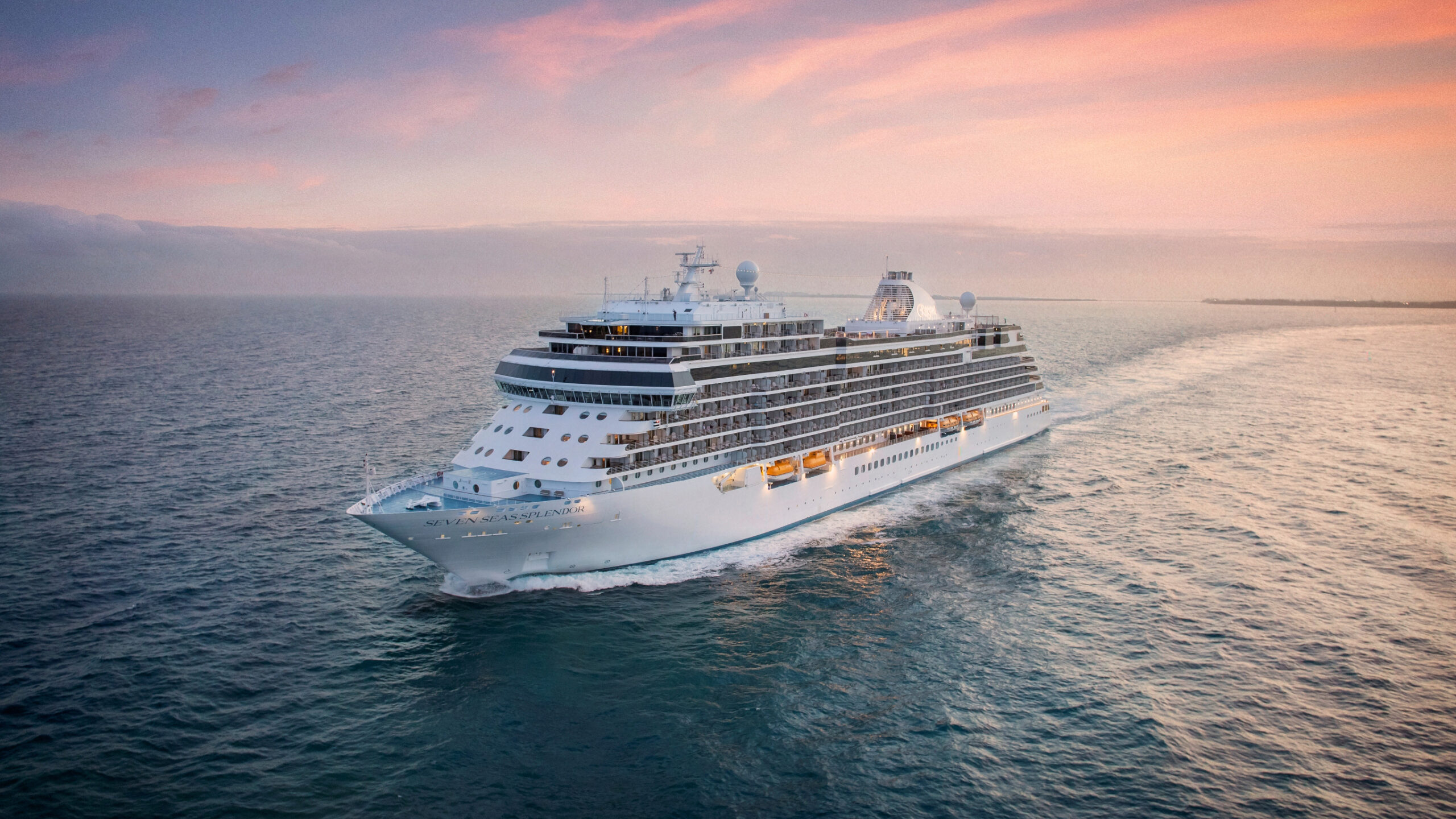 Enjoy fantastic luxury all-inclusive cruises with Regent Seven Seas Cruises